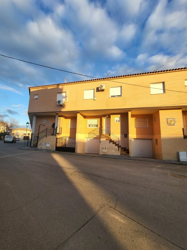 casa en venta en huerta de valdecarabanos